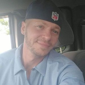 Meet your Posher, Cory